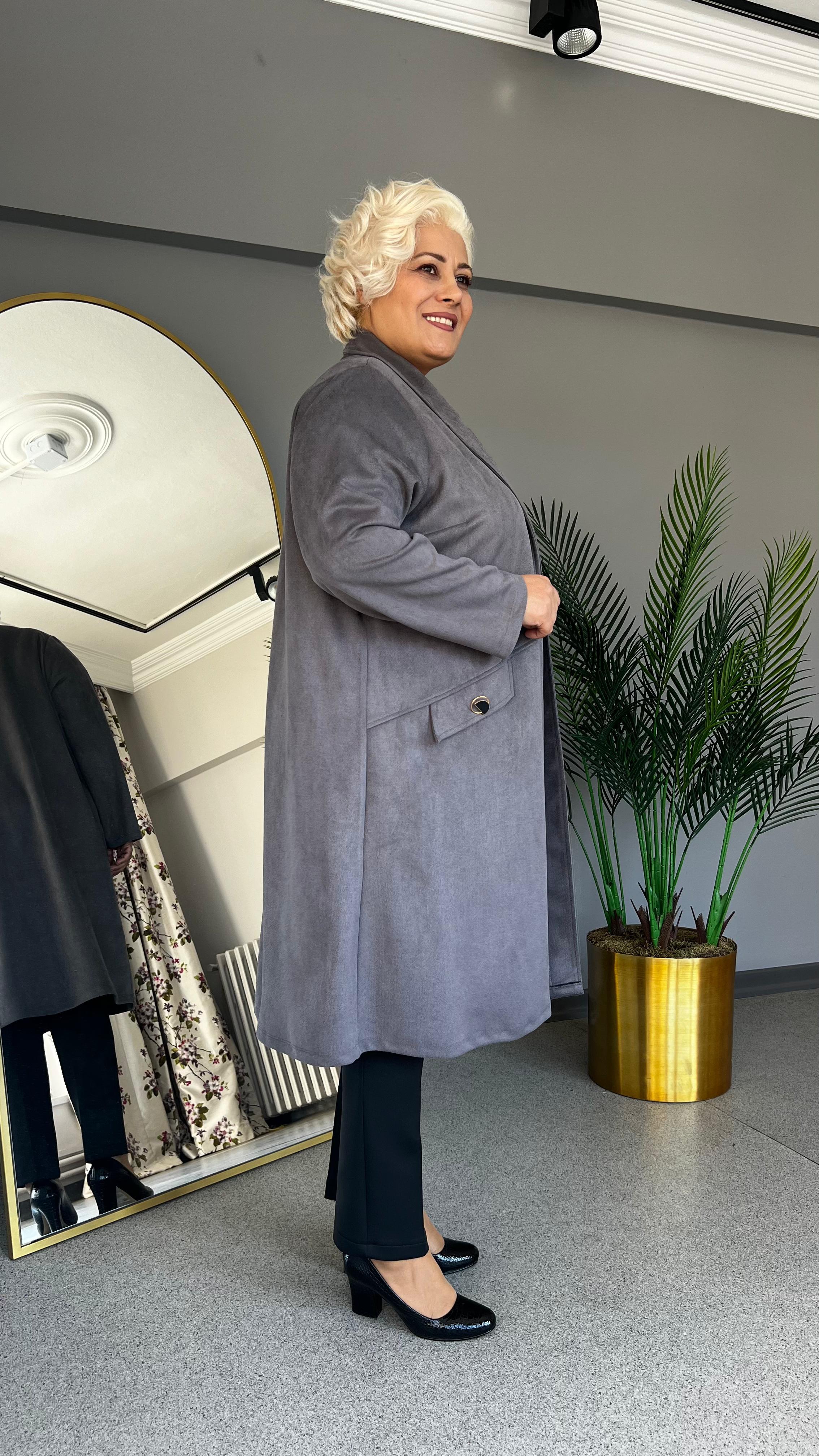 Selma Büyük Beden Süet Ceketli Takım