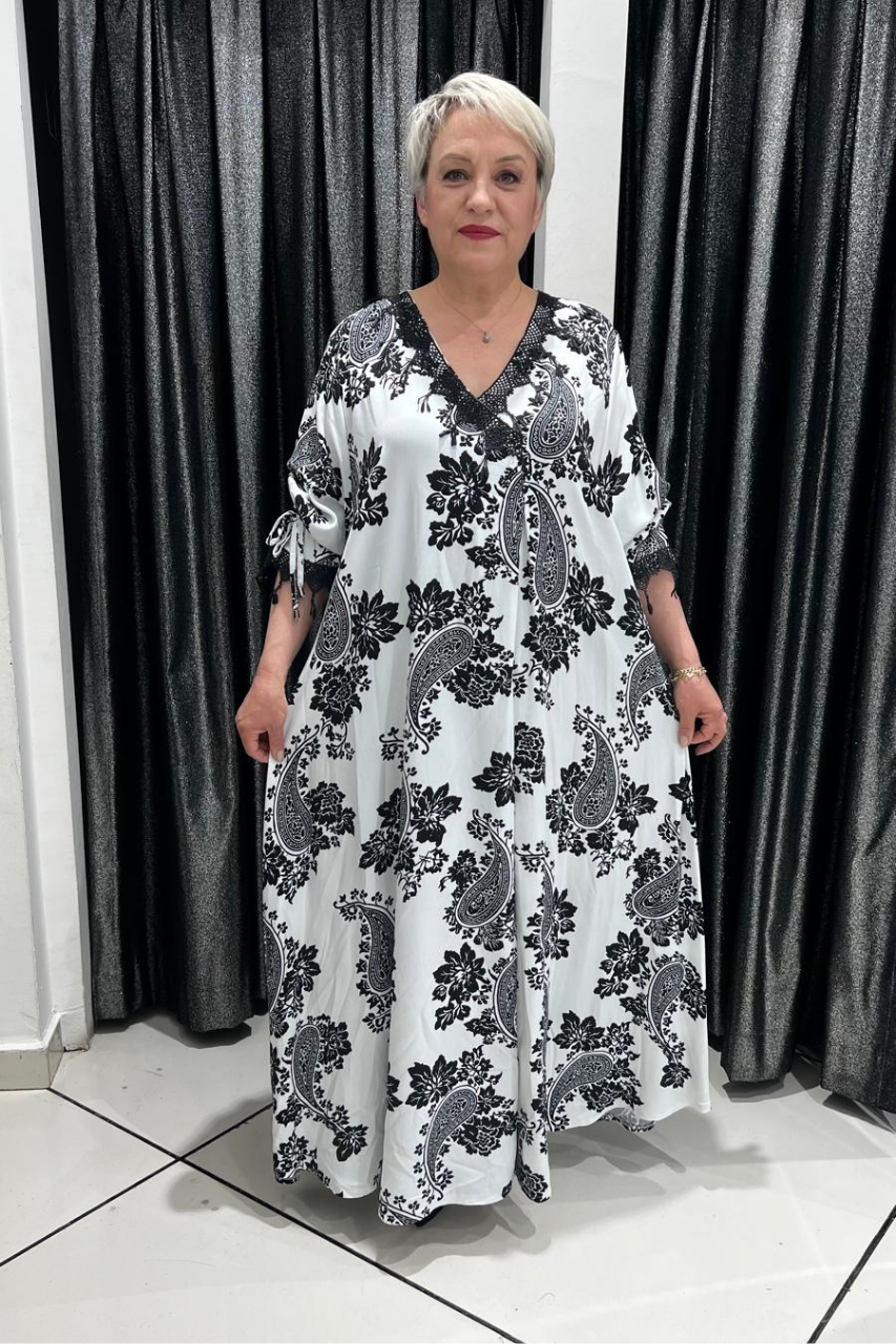 Selma Büyük Beden Tasarım Rahat Kesim Şık Elbise
