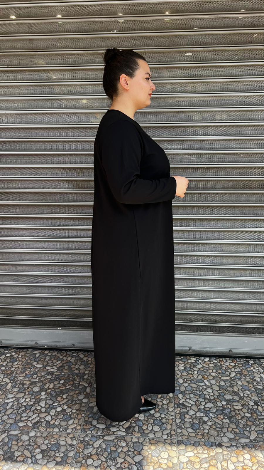 Selma Büyük Beden Zarif İnci İşleme Detaylı Siyah Elbise