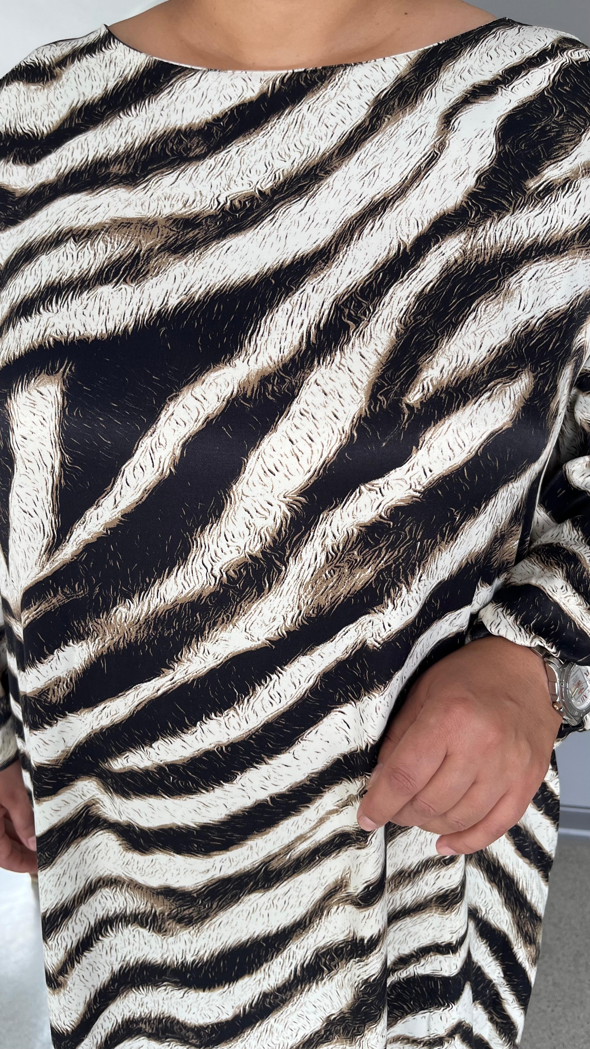 Selma Büyük Beden Zebra Desen Elbise