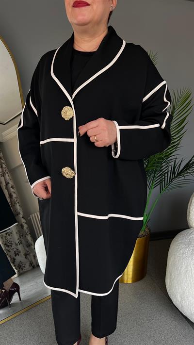 Selma Büyük Beden Altın Düğme Detaylı Beyaz Şeritli Ceket