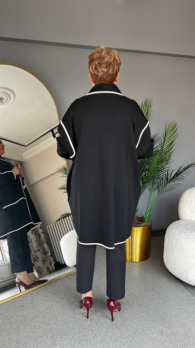 Selma Büyük Beden Altın Düğme Detaylı Beyaz Şeritli Ceket