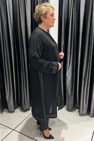 Selma Büyük Beden Arkası Çiçek Desenli Hırka