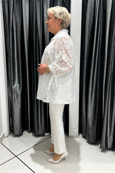 Selma Büyük Beden Askılı İçlikli Beyaz Güpür Ceket