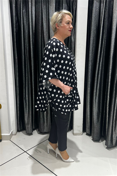 Selma Büyük Beden Astarlı Puantiye Bluz