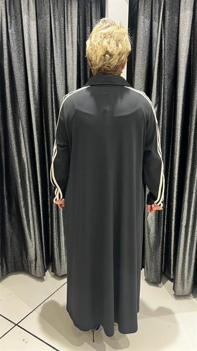 Selma Büyük Beden Beyaz Şeritli Kol ve Cep Detaylı Elbise