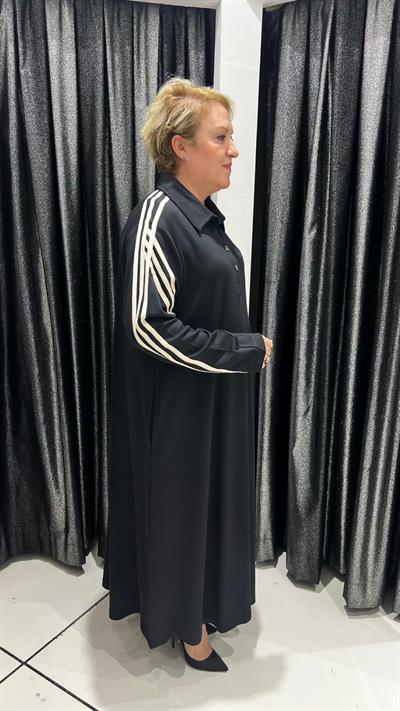 Selma Büyük Beden Beyaz Şeritli Kol ve Cep Detaylı Elbise