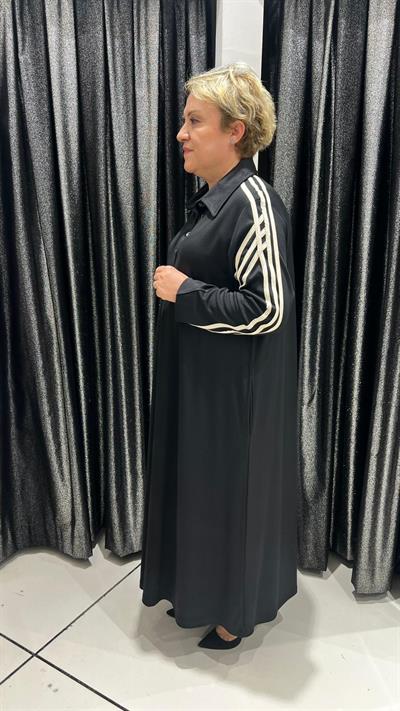 Selma Büyük Beden Beyaz Şeritli Kol ve Cep Detaylı Elbise