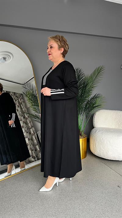 Selma Büyük Beden Spor Şerit Detaylı Elbise