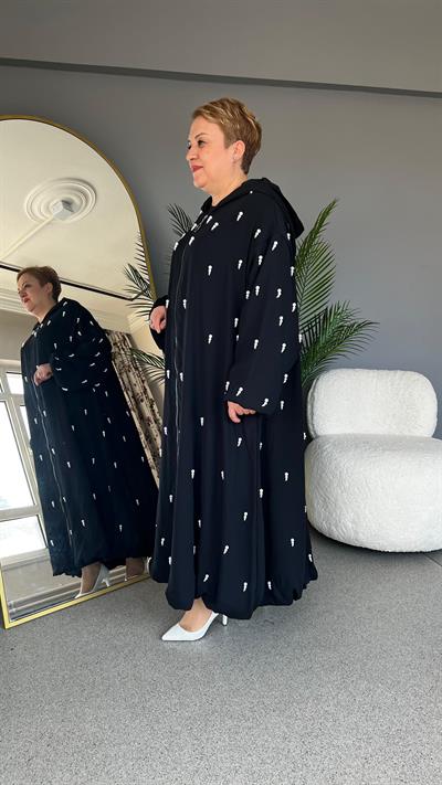 Selma Büyük Beden Boncuk İşlemeli Kap