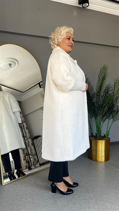 Selma Büyük Beden Broş Detaylı Kürk