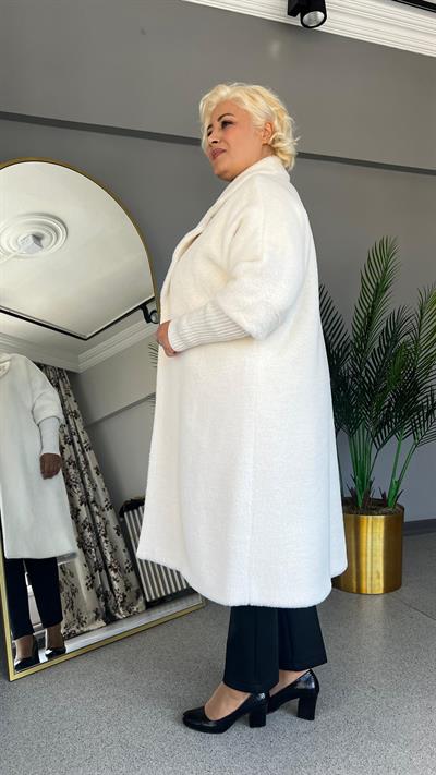 Selma Büyük Beden Broş Detaylı Kürk