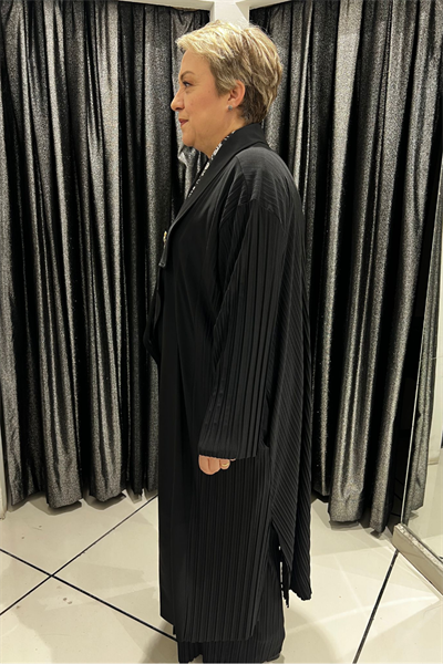 Selma Büyük Beden Broş Detaylı Şık Hırka