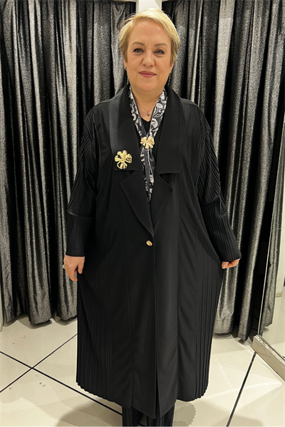 Selma Büyük Beden Broş Detaylı Şık Hırka