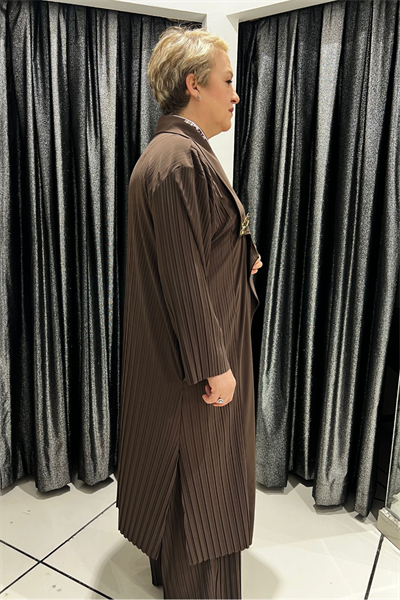 Selma Büyük Beden Broş Detaylı Şık Hırka