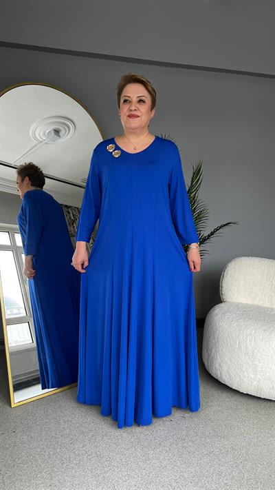 Selma Büyük Beden Broşlu Elbise