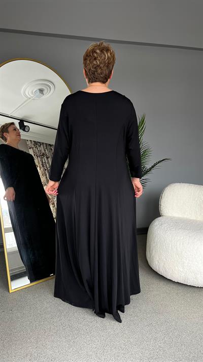 Selma Büyük Beden Broşlu Elbise