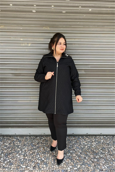 Selma Büyük Beden Cepli ve Broş Detaylı Siyah Uzun Kap