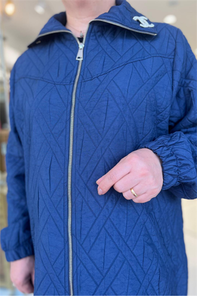 Selma Büyük Beden Cepli ve Broş Detaylı Siyah Uzun Kap