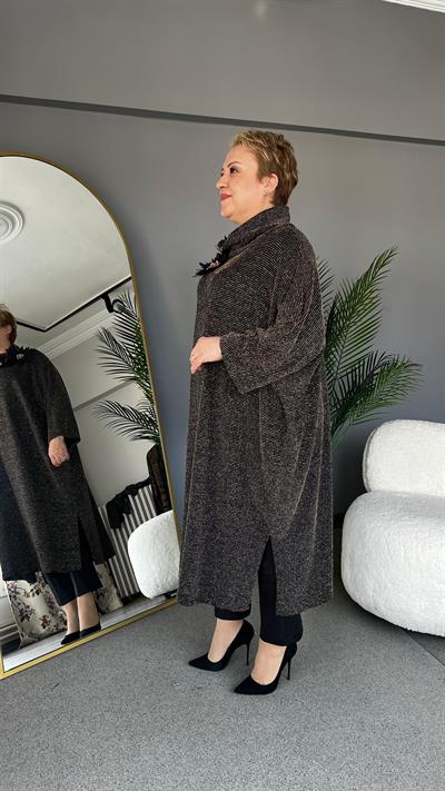 Selma Büyük Beden Çiçek Broşlu Tunik