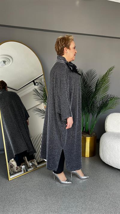 Selma Büyük Beden Çiçek Broşlu Tunik