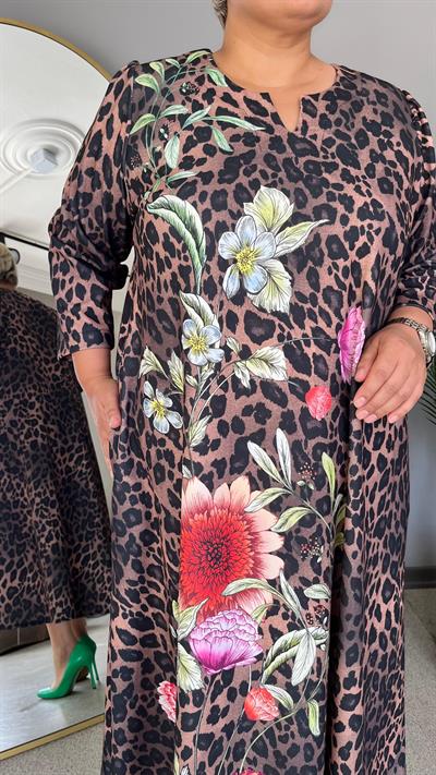 Selma Büyük Beden Çiçek Desen Elbise