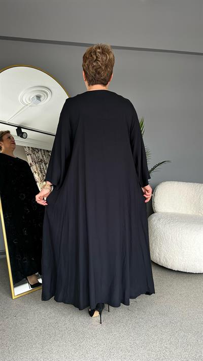 Selma Büyük Beden Çiçek Desen İşlemeli Elbise