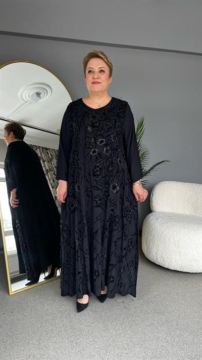 Selma Büyük Beden Çiçek Desen İşlemeli Elbise