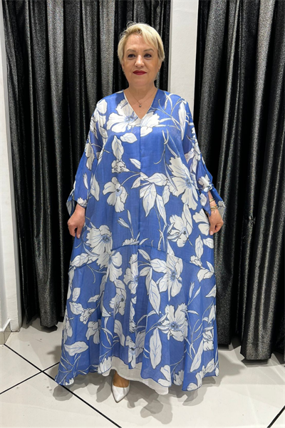 Selma Büyük Beden Çiçek Desenli Asteralı V Yaka Elbise