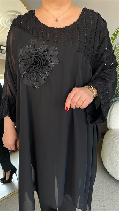 Selma Büyük Beden Çiçek Desenli Bluz