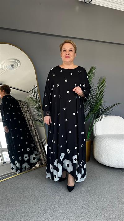 Selma Büyük Beden Çiçek Desenli Elbise