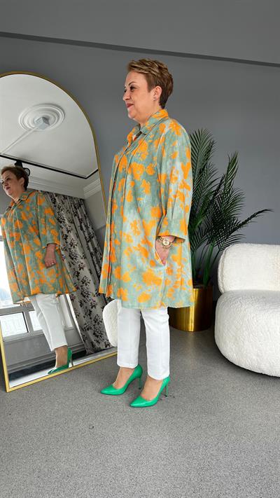 Selma Büyük Beden Çiçek Desenli Gömlek