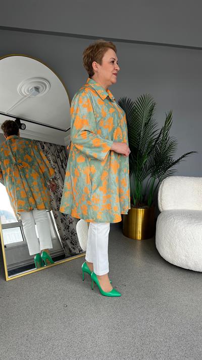 Selma Büyük Beden Çiçek Desenli Gömlek