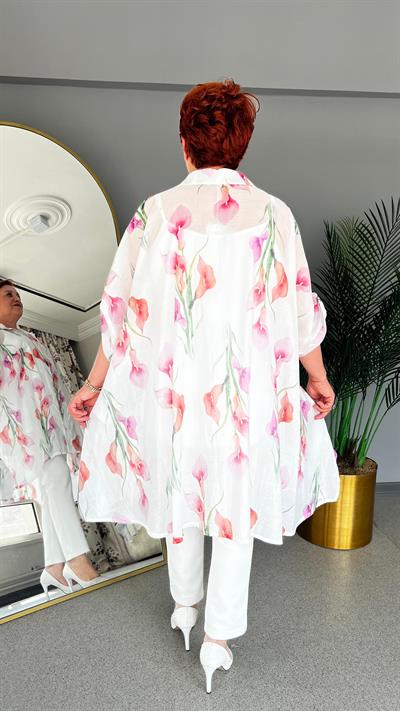 Selma Büyük Beden Çiçek Desenli Gömlek