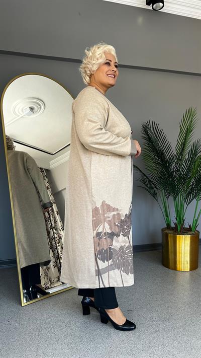 Selma Büyük Beden Çiçek Desenli Hırkalı Takım