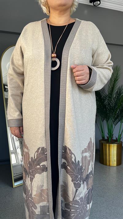 Selma Büyük Beden Çiçek Desenli Hırkalı Takım