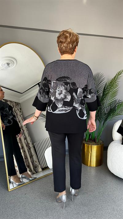 Selma Büyük Beden Çiçek Desenli Kazak