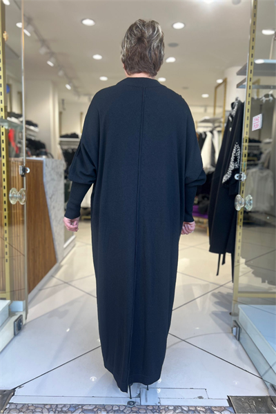 Selma Büyük Beden Çiçek Desenli Siyah Elbise