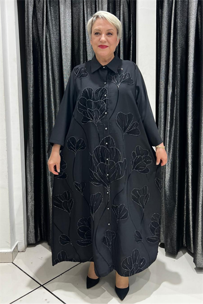 Selma Büyük Beden Çiçek Desenli Siyah Düğmeli Elbise