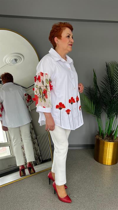 Selma Büyük Beden Çiçek Desenli Tasarım Gömlek