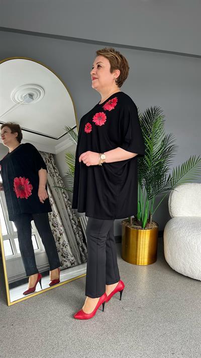 Selma Büyük Beden Çiçek Detaylı Bluz