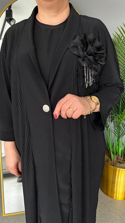 Selma Büyük Beden Çiçek Detaylı Hırka