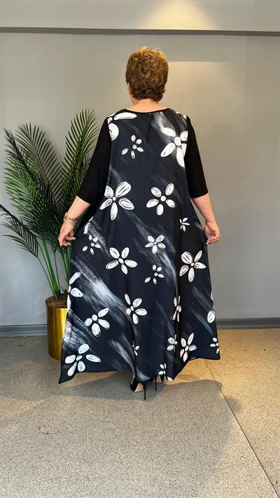 Selma Büyük Beden Çiçek İşleme Desenli Elbise