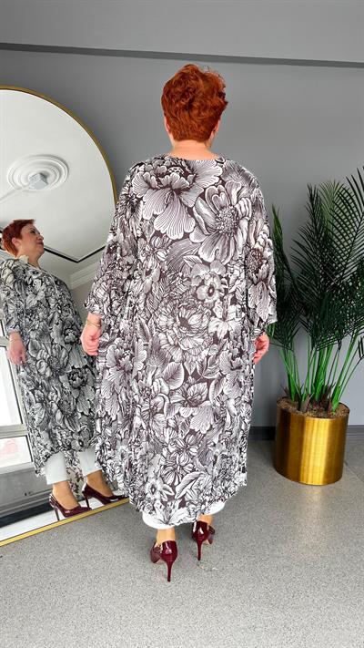 Selma Büyük Beden Çiçek İşlemeli Elbise