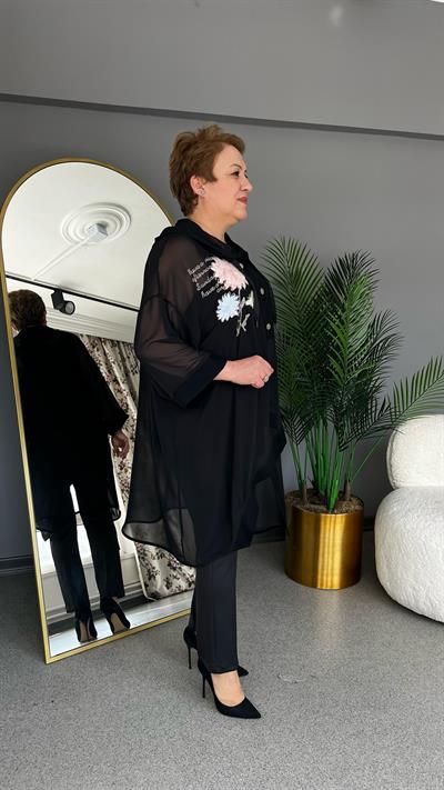 Selma Büyük Beden Çiçek İşlemeli Şifon Tunik