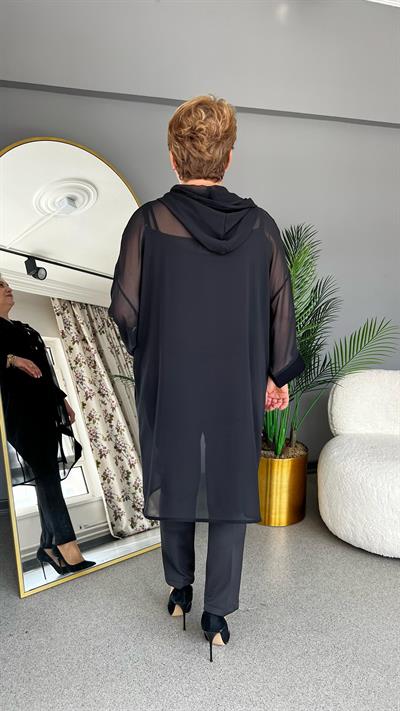 Selma Büyük Beden Çiçek İşlemeli Şifon Tunik