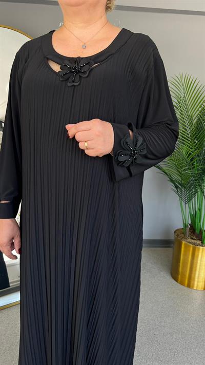 Selma Büyük Beden Çiçek Motifli Plise Elbise