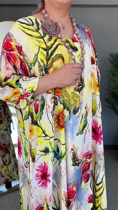 Selma Büyük Beden Çiçekli Viskon Elbise