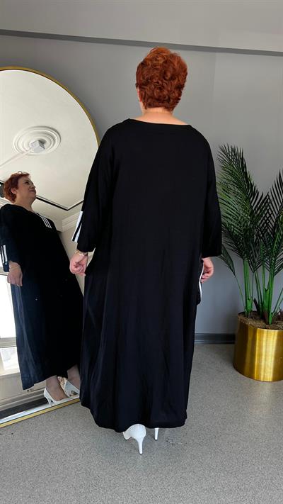 Selma Büyük Beden Çizgi Desenli Elbise