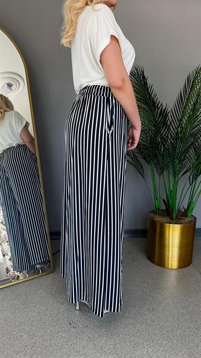 Selma Büyük Beden Çizgili Geniş Paça Yazlık Pantolon